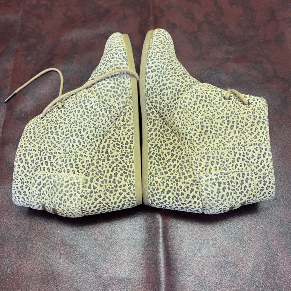 Toms leopard print wedge lace up boots booties,‎ size 8.5 - Picture 13 of 13